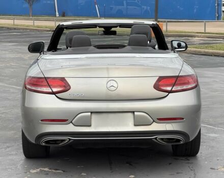 Сірий Мерседес Ц-Клас, об'ємом двигуна 2 л та пробігом 47 тис. км за 13000 $, фото 5 на Automoto.ua