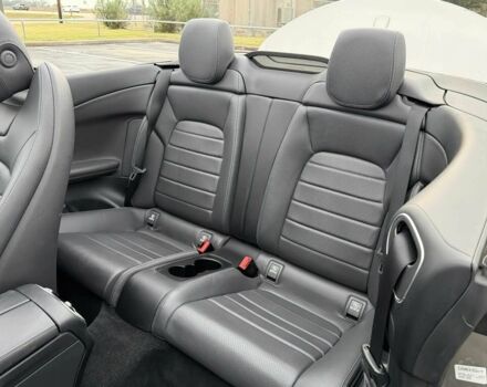 Сірий Мерседес Ц-Клас, об'ємом двигуна 2 л та пробігом 47 тис. км за 13000 $, фото 16 на Automoto.ua