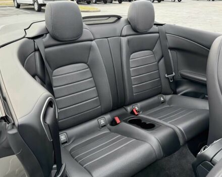 Сірий Мерседес Ц-Клас, об'ємом двигуна 2 л та пробігом 47 тис. км за 13000 $, фото 17 на Automoto.ua