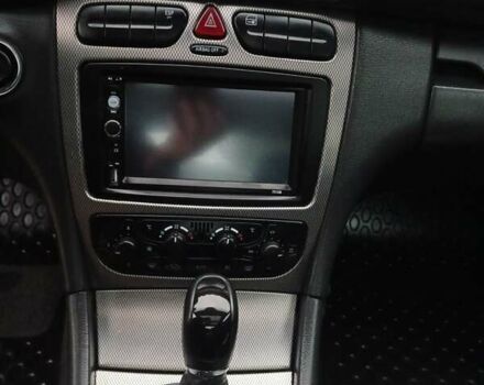 Серый Мерседес Ц-Класс, объемом двигателя 2 л и пробегом 209 тыс. км за 3999 $, фото 13 на Automoto.ua