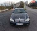 Серый Мерседес Ц-Класс, объемом двигателя 2.15 л и пробегом 380 тыс. км за 4500 $, фото 1 на Automoto.ua