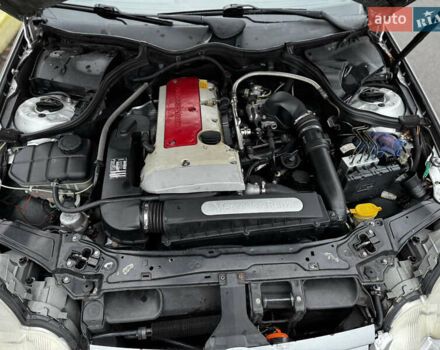 Сірий Мерседес Ц-Клас, об'ємом двигуна 2 л та пробігом 270 тис. км за 2950 $, фото 16 на Automoto.ua