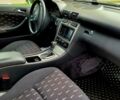 Мерседес Ц-Клас 2001 у Львові на Automoto.ua Сірий Мерседес Ц-Клас, об'ємом двигуна 2 л та пробігом 208 тис. км за 5499 $, фото 27 на Automoto.ua