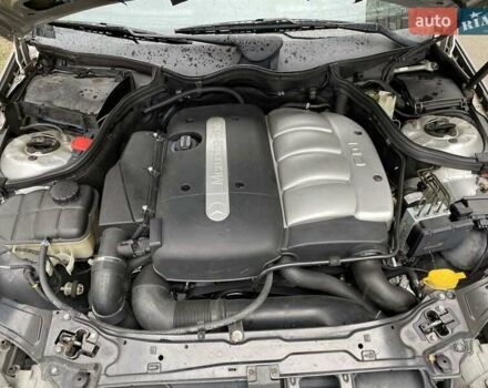 Сірий Мерседес Ц-Клас, об'ємом двигуна 2.2 л та пробігом 340 тис. км за 5300 $, фото 6 на Automoto.ua