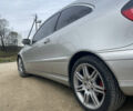Серый Мерседес Ц-Класс, объемом двигателя 2 л и пробегом 275 тыс. км за 4900 $, фото 1 на Automoto.ua