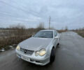 Сірий Мерседес Ц-Клас, об'ємом двигуна 2 л та пробігом 300 тис. км за 3000 $, фото 1 на Automoto.ua