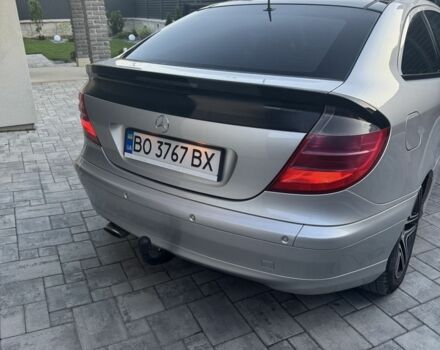 Мерседес Ц-Класс 2003 в Тернополе на Automoto.ua Серый Мерседес Ц-Класс, объемом двигателя 2.1 л и пробегом 260 тыс. км за 5050 $, фото 1 на Automoto.ua