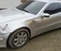 Сірий Мерседес Ц-Клас, об'ємом двигуна 0 л та пробігом 300 тис. км за 2564 $, фото 1 на Automoto.ua
