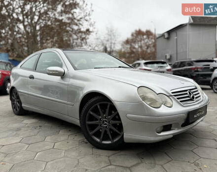 Серый Мерседес Ц-Класс, объемом двигателя 2.15 л и пробегом 211 тыс. км за 5500 $, фото 13 на Automoto.ua