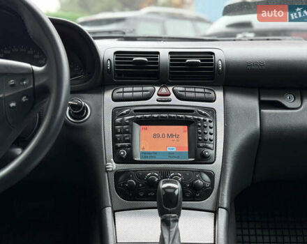 Серый Мерседес Ц-Класс, объемом двигателя 2.15 л и пробегом 211 тыс. км за 5500 $, фото 47 на Automoto.ua