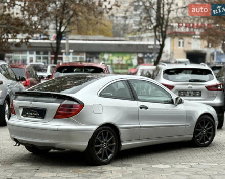 Серый Мерседес Ц-Класс, объемом двигателя 2.15 л и пробегом 211 тыс. км за 5500 $, фото 24 на Automoto.ua