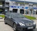 Сірий Мерседес Ц-Клас, об'ємом двигуна 1.8 л та пробігом 185 тис. км за 5300 $, фото 1 на Automoto.ua