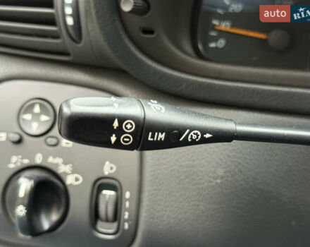 Серый Мерседес Ц-Класс, объемом двигателя 2.15 л и пробегом 211 тыс. км за 5500 $, фото 56 на Automoto.ua