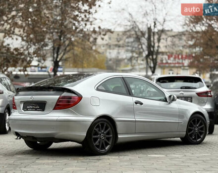 Серый Мерседес Ц-Класс, объемом двигателя 2.15 л и пробегом 211 тыс. км за 5500 $, фото 25 на Automoto.ua