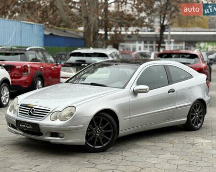 Серый Мерседес Ц-Класс, объемом двигателя 2.15 л и пробегом 211 тыс. км за 5500 $, фото 9 на Automoto.ua