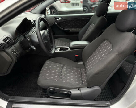 Серый Мерседес Ц-Класс, объемом двигателя 2.15 л и пробегом 211 тыс. км за 5500 $, фото 38 на Automoto.ua