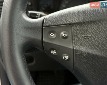 Серый Мерседес Ц-Класс, объемом двигателя 2.15 л и пробегом 211 тыс. км за 5500 $, фото 54 на Automoto.ua