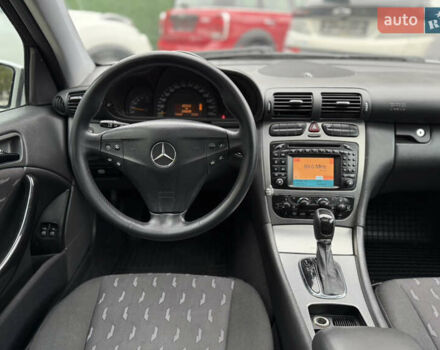 Серый Мерседес Ц-Класс, объемом двигателя 2.15 л и пробегом 211 тыс. км за 5500 $, фото 45 на Automoto.ua