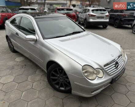 Серый Мерседес Ц-Класс, объемом двигателя 2.15 л и пробегом 211 тыс. км за 5500 $, фото 12 на Automoto.ua