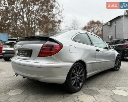 Серый Мерседес Ц-Класс, объемом двигателя 2.15 л и пробегом 211 тыс. км за 5500 $, фото 21 на Automoto.ua