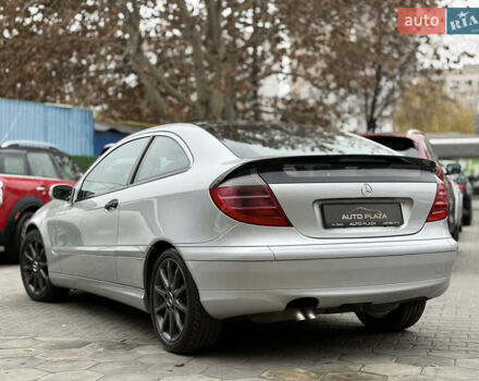 Серый Мерседес Ц-Класс, объемом двигателя 2.15 л и пробегом 211 тыс. км за 5500 $, фото 33 на Automoto.ua