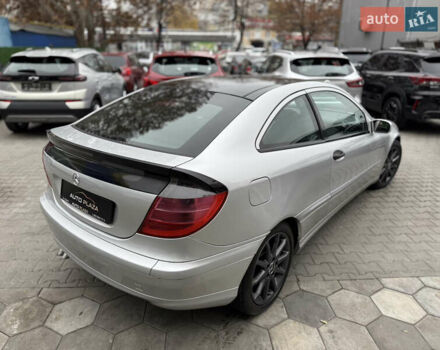 Серый Мерседес Ц-Класс, объемом двигателя 2.15 л и пробегом 211 тыс. км за 5500 $, фото 20 на Automoto.ua