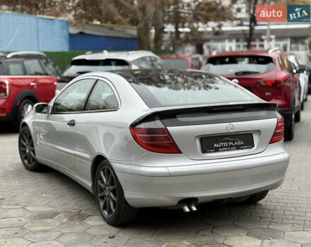 Серый Мерседес Ц-Класс, объемом двигателя 2.15 л и пробегом 211 тыс. км за 5500 $, фото 32 на Automoto.ua