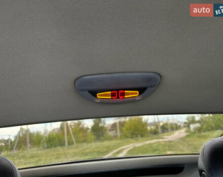 Серый Мерседес Ц-Класс, объемом двигателя 2.15 л и пробегом 249 тыс. км за 5250 $, фото 21 на Automoto.ua