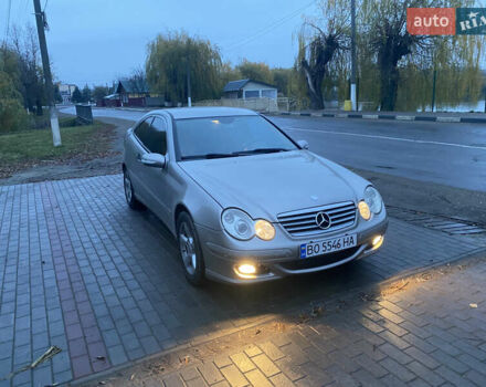 Сірий Мерседес Ц-Клас, об'ємом двигуна 2.2 л та пробігом 257 тис. км за 5999 $, фото 3 на Automoto.ua