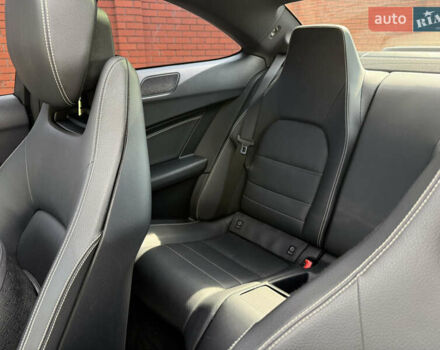 Сірий Мерседес Ц-Клас, об'ємом двигуна 2.14 л та пробігом 132 тис. км за 18000 $, фото 33 на Automoto.ua