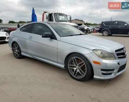 Сірий Мерседес Ц-Клас, об'ємом двигуна 1.8 л та пробігом 145 тис. км за 1000 $, фото 3 на Automoto.ua