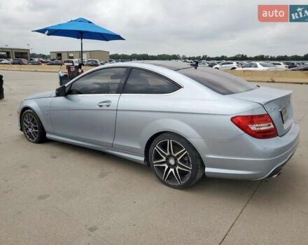 Сірий Мерседес Ц-Клас, об'ємом двигуна 1.8 л та пробігом 145 тис. км за 1000 $, фото 1 на Automoto.ua