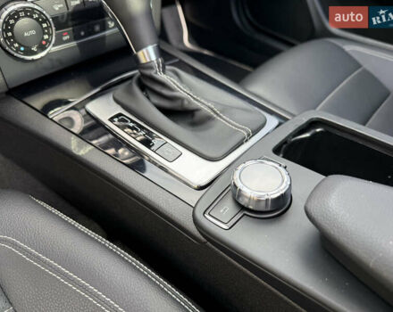 Сірий Мерседес Ц-Клас, об'ємом двигуна 2.14 л та пробігом 132 тис. км за 18000 $, фото 34 на Automoto.ua