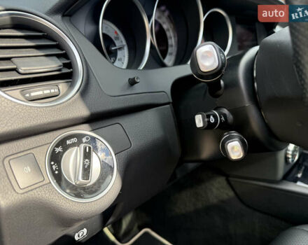 Сірий Мерседес Ц-Клас, об'ємом двигуна 2.14 л та пробігом 132 тис. км за 18000 $, фото 28 на Automoto.ua