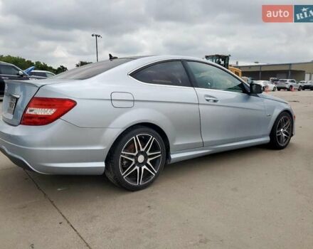 Сірий Мерседес Ц-Клас, об'ємом двигуна 1.8 л та пробігом 145 тис. км за 1000 $, фото 2 на Automoto.ua