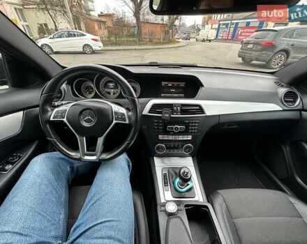 Сірий Мерседес Ц-Клас, об'ємом двигуна 1.6 л та пробігом 231 тис. км за 12990 $, фото 25 на Automoto.ua