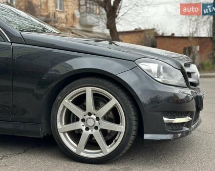 Сірий Мерседес Ц-Клас, об'ємом двигуна 1.6 л та пробігом 231 тис. км за 12990 $, фото 7 на Automoto.ua