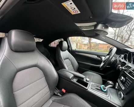 Сірий Мерседес Ц-Клас, об'ємом двигуна 1.6 л та пробігом 231 тис. км за 12990 $, фото 17 на Automoto.ua