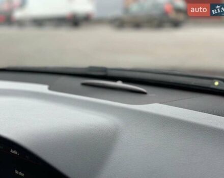 Сірий Мерседес Ц-Клас, об'ємом двигуна 1.6 л та пробігом 231 тис. км за 12990 $, фото 16 на Automoto.ua