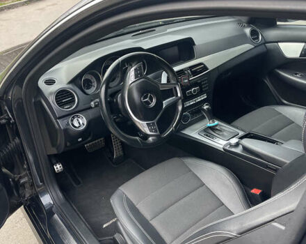 Серый Мерседес Ц-Класс, объемом двигателя 1.6 л и пробегом 231 тыс. км за 12800 $, фото 8 на Automoto.ua