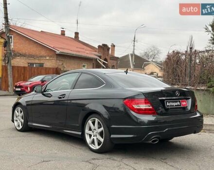 Сірий Мерседес Ц-Клас, об'ємом двигуна 1.6 л та пробігом 231 тис. км за 12990 $, фото 3 на Automoto.ua
