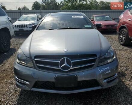 Сірий Мерседес Ц-Клас, об'ємом двигуна 1.8 л та пробігом 111 тис. км за 2000 $, фото 5 на Automoto.ua