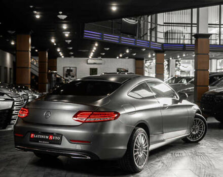 Сірий Мерседес Ц-Клас, об'ємом двигуна 2.2 л та пробігом 116 тис. км за 25900 $, фото 58 на Automoto.ua