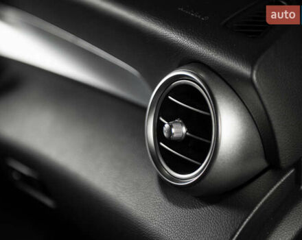 Сірий Мерседес Ц-Клас, об'ємом двигуна 2.2 л та пробігом 116 тис. км за 25900 $, фото 27 на Automoto.ua