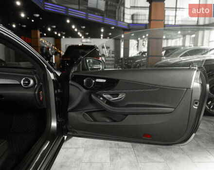 Сірий Мерседес Ц-Клас, об'ємом двигуна 2.2 л та пробігом 116 тис. км за 25900 $, фото 23 на Automoto.ua