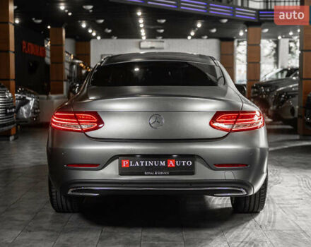Сірий Мерседес Ц-Клас, об'ємом двигуна 2.2 л та пробігом 116 тис. км за 25900 $, фото 12 на Automoto.ua