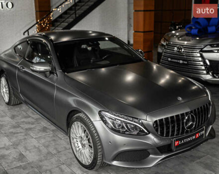 Сірий Мерседес Ц-Клас, об'ємом двигуна 2.2 л та пробігом 116 тис. км за 25900 $, фото 8 на Automoto.ua