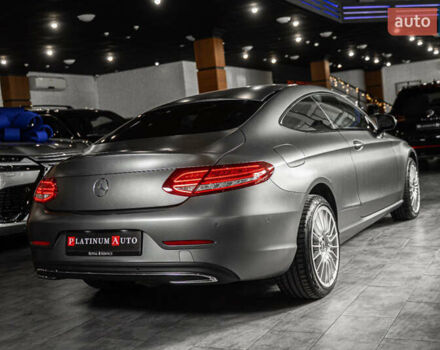 Сірий Мерседес Ц-Клас, об'ємом двигуна 2.2 л та пробігом 116 тис. км за 25900 $, фото 10 на Automoto.ua