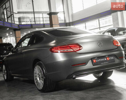 Сірий Мерседес Ц-Клас, об'ємом двигуна 2.2 л та пробігом 116 тис. км за 25900 $, фото 15 на Automoto.ua