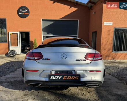 Серый Мерседес Ц-Класс, объемом двигателя 2 л и пробегом 105 тыс. км за 27200 $, фото 4 на Automoto.ua